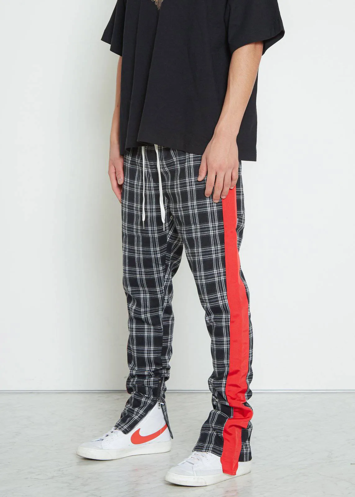 Konus Men's  Plaid Pants in Grey