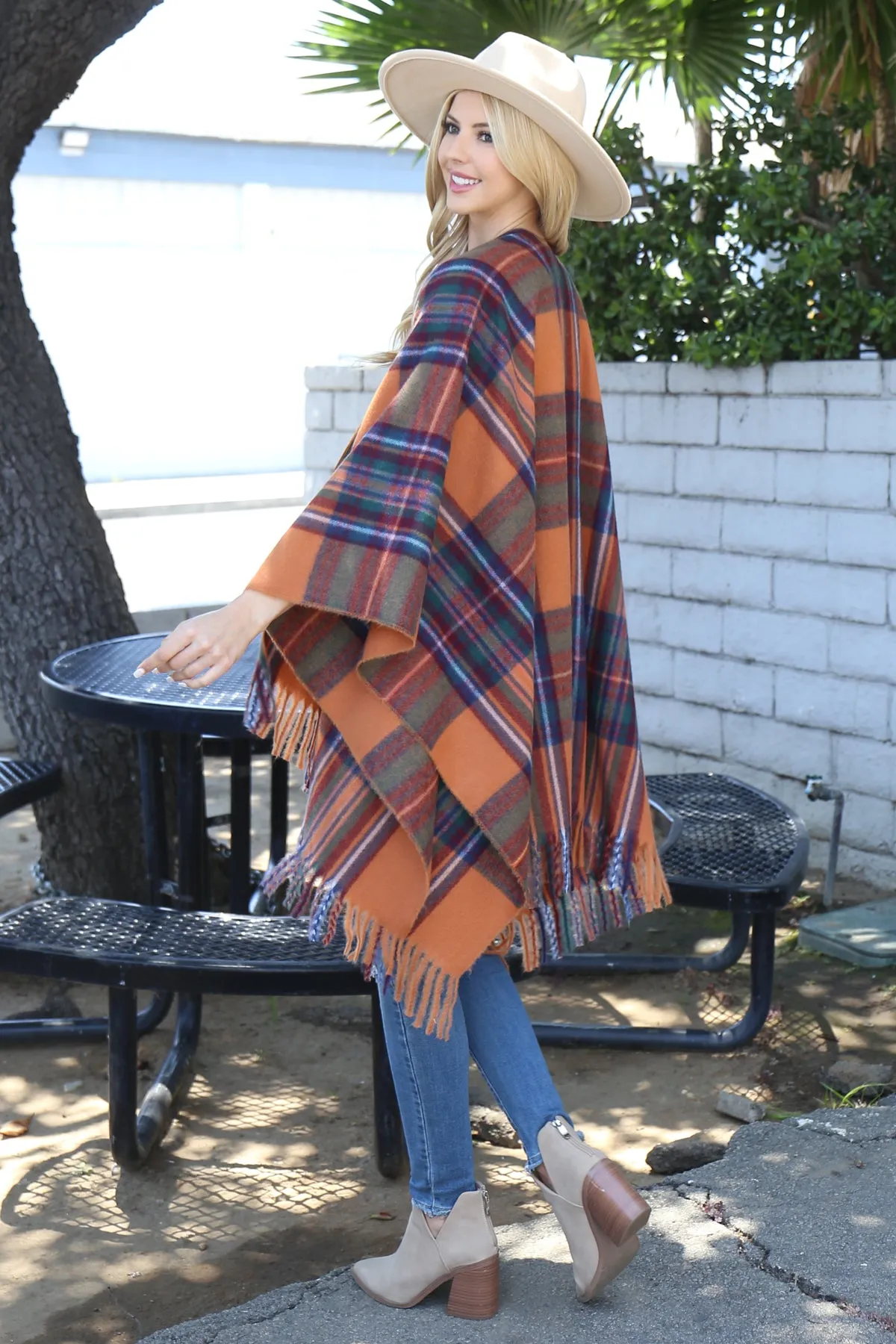 PLAID KNIT FRINGE OPEN FRONT KIMONO